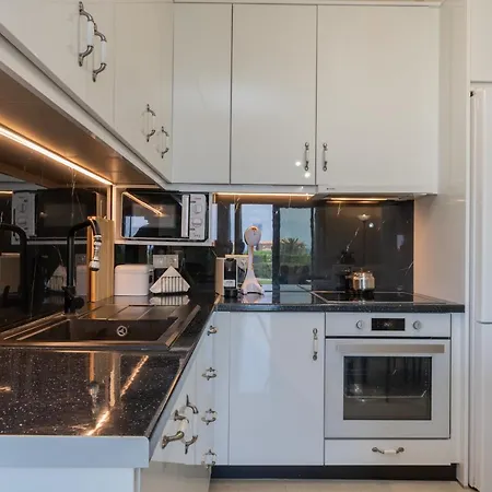 Villa Aleli With Tennis Court *