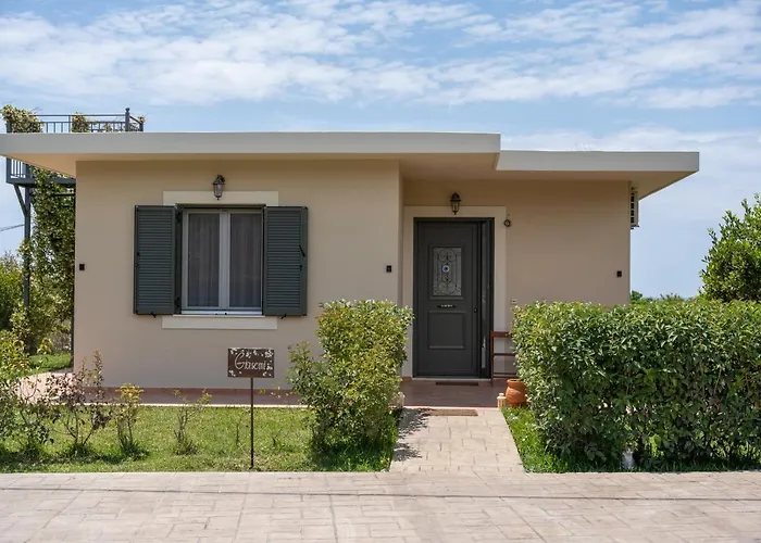 Aleli With Tennis Court Villa *