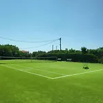 Villa Aleli With Tennis Court *